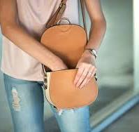 sac à main jeune femme