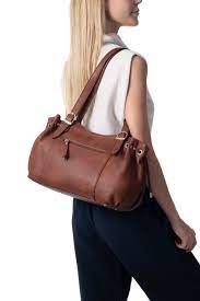 sac à main porté épaule